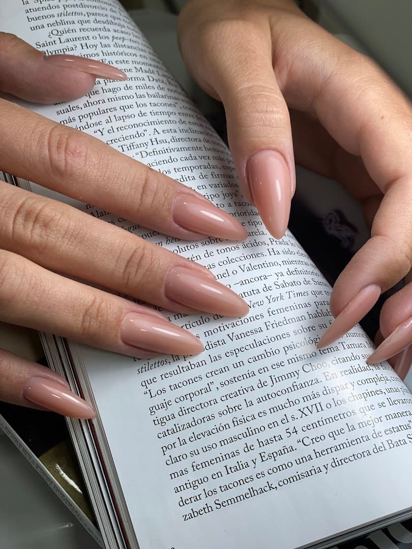 Natali Nolan Manicura/pedicura Academia Nails — фото 7