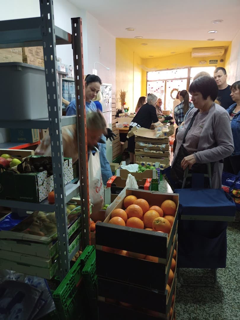Ukraid - El Centro de Refugiados Ucranianos de Valencia — фото 3