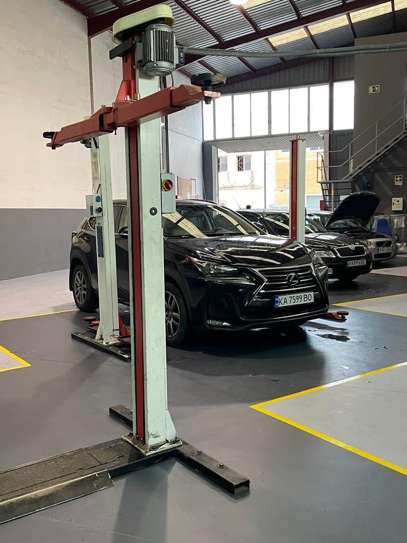 SSS - Sprint Service Station - Taller Mecanico BOX A